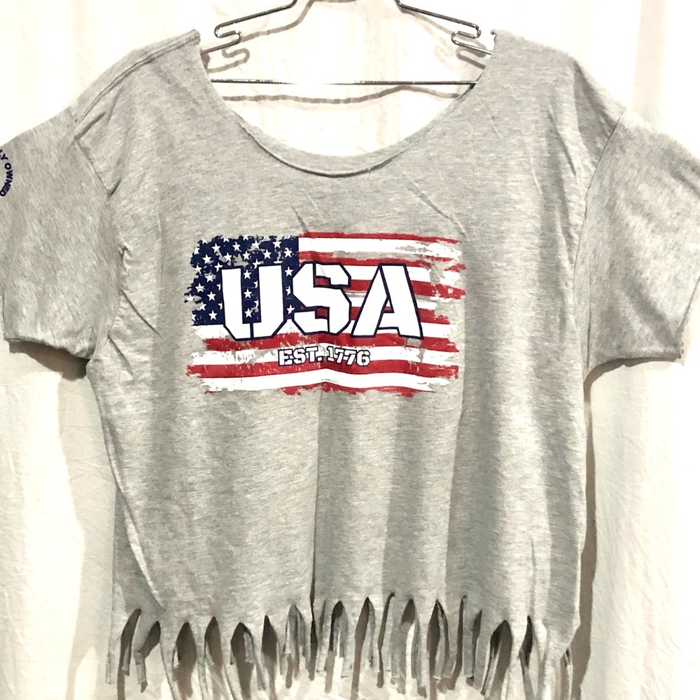 USA PATRIOTIC american flag fringed t-shirt usa pride size L NWOT
